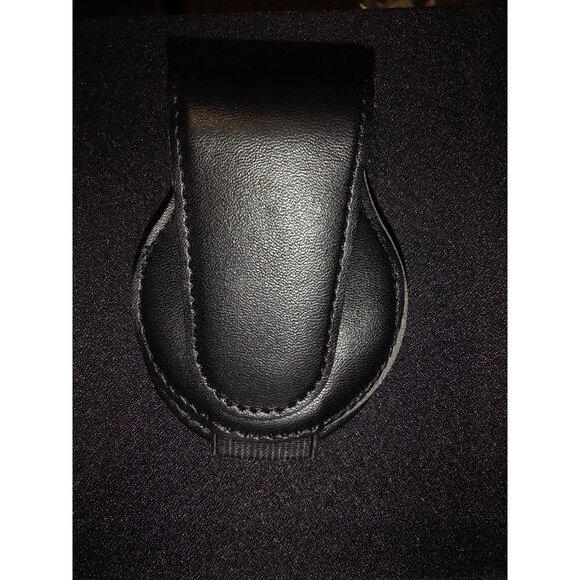 Mercedes-Benz Sunglasses Holder - Picture 2 of 2